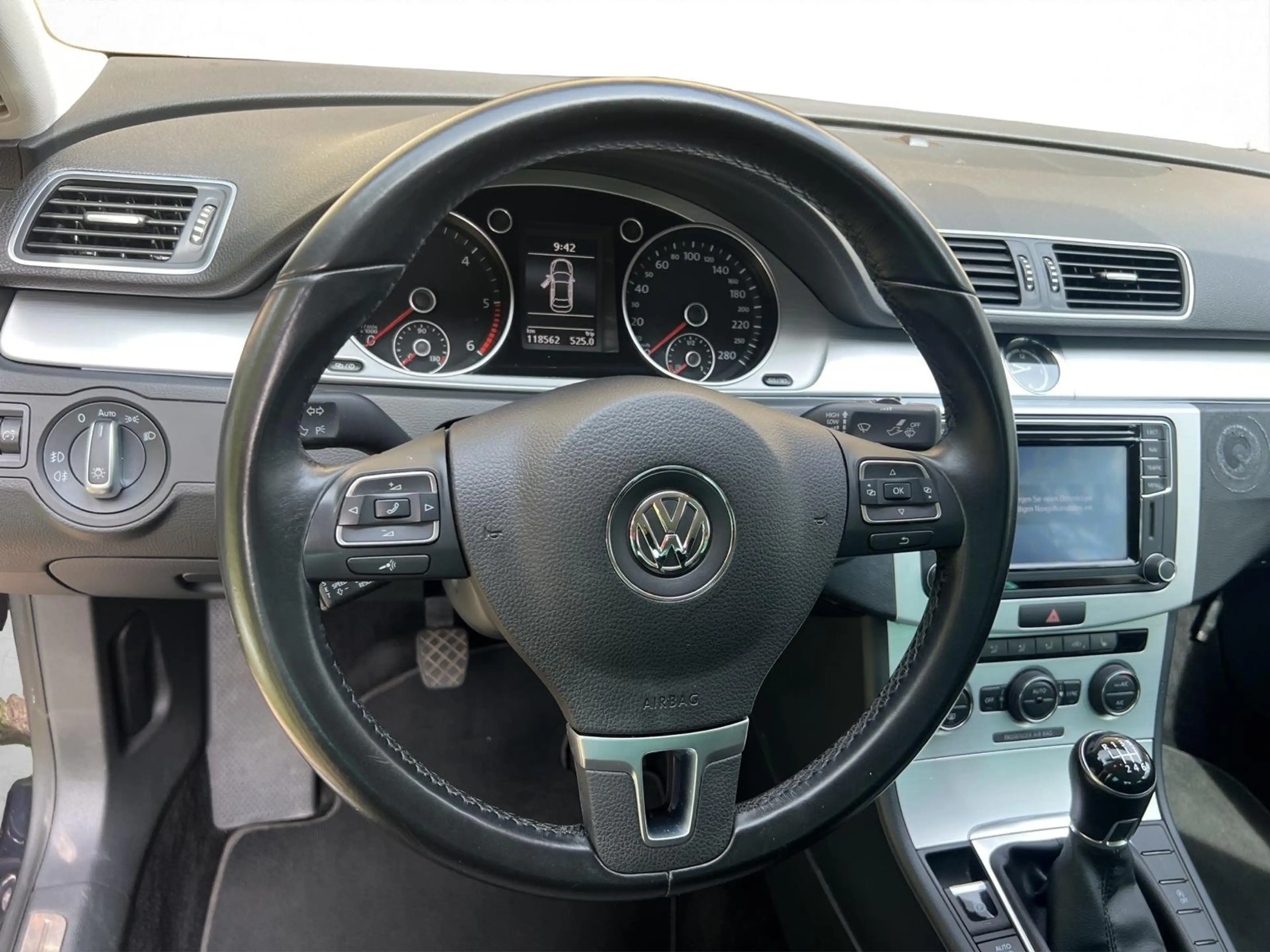 Volkswagen CC 2.0 TDi +17" ALU + Serviceheft + ZR NEU + Navi + — photo 10