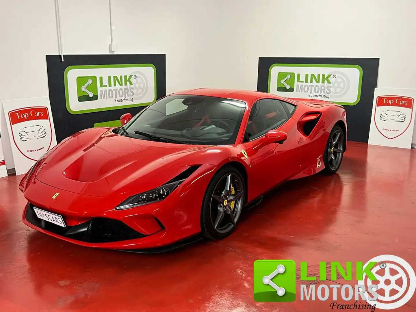 Ferrari F8 Tributo Rosso - 2