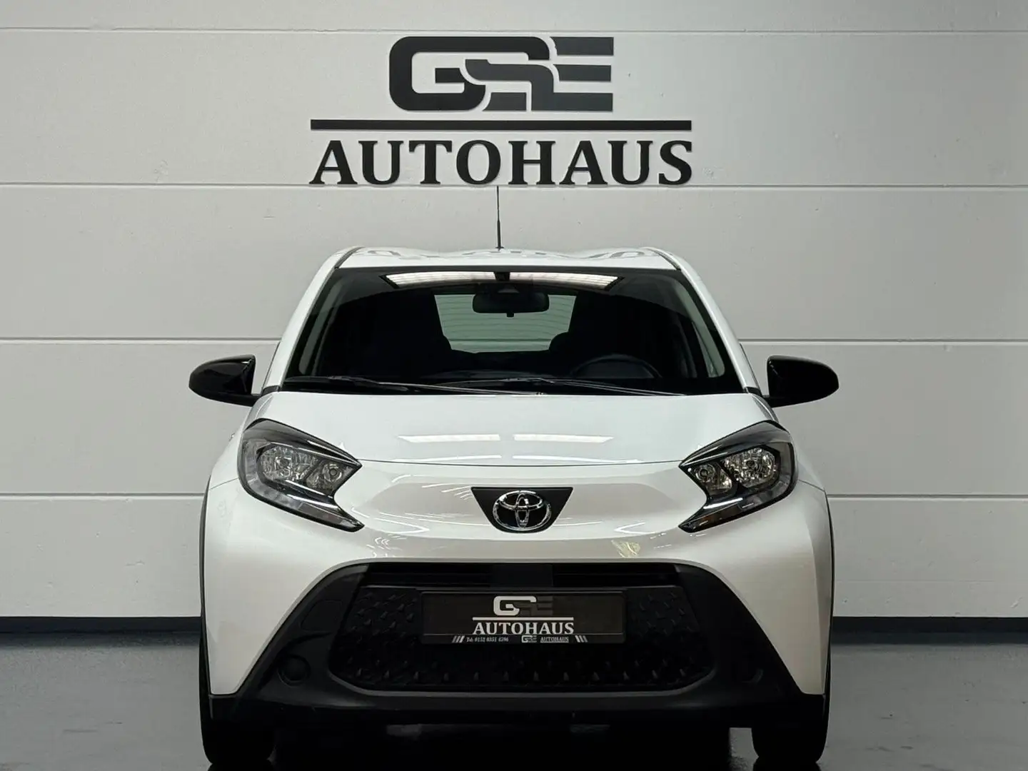 Toyota Aygo X Play*Automatik*Kamera*Shz*Klima*Sph*Temp* Blanc - 2