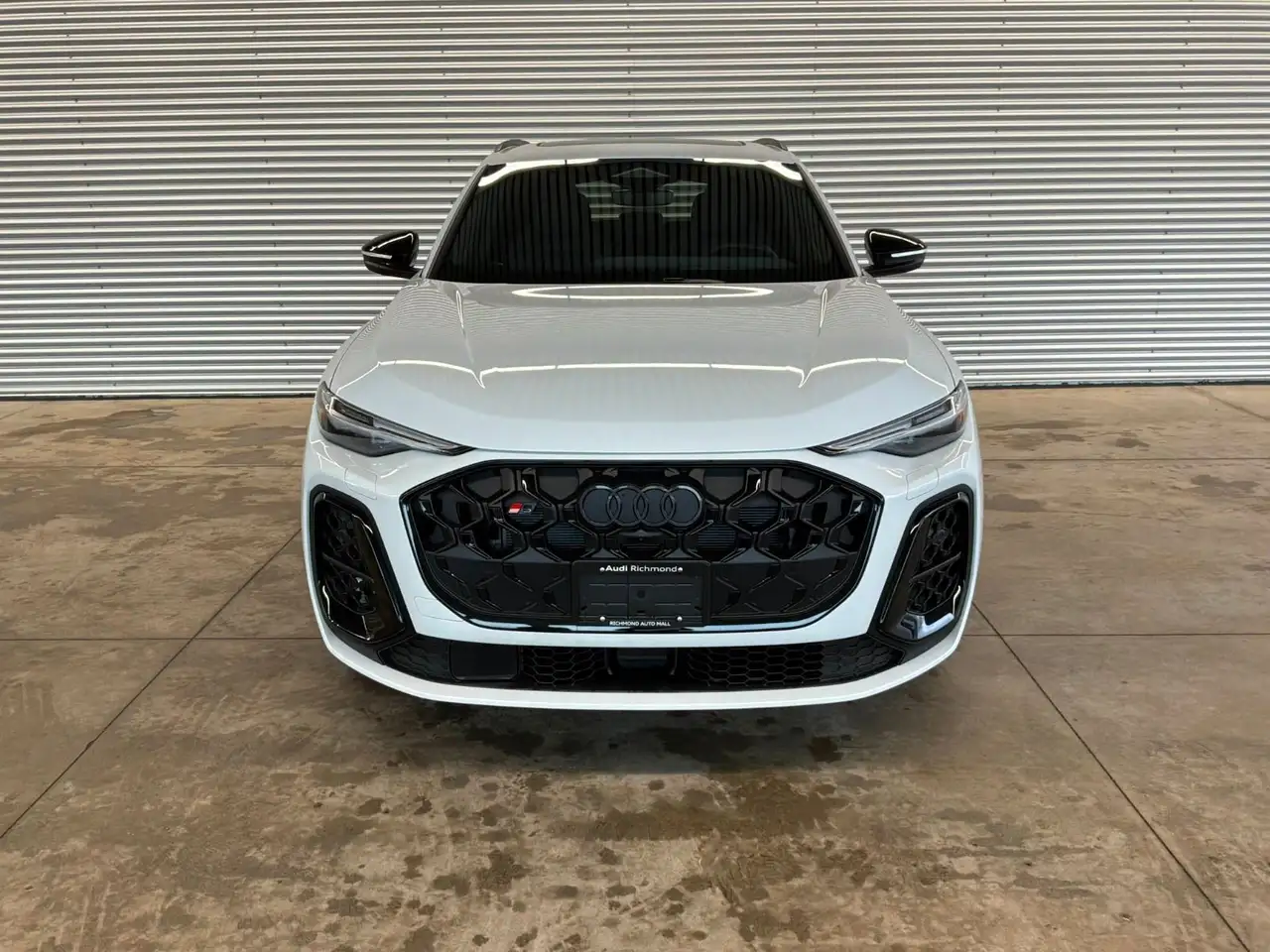 Audi SQ5 снимка Audi SQ5