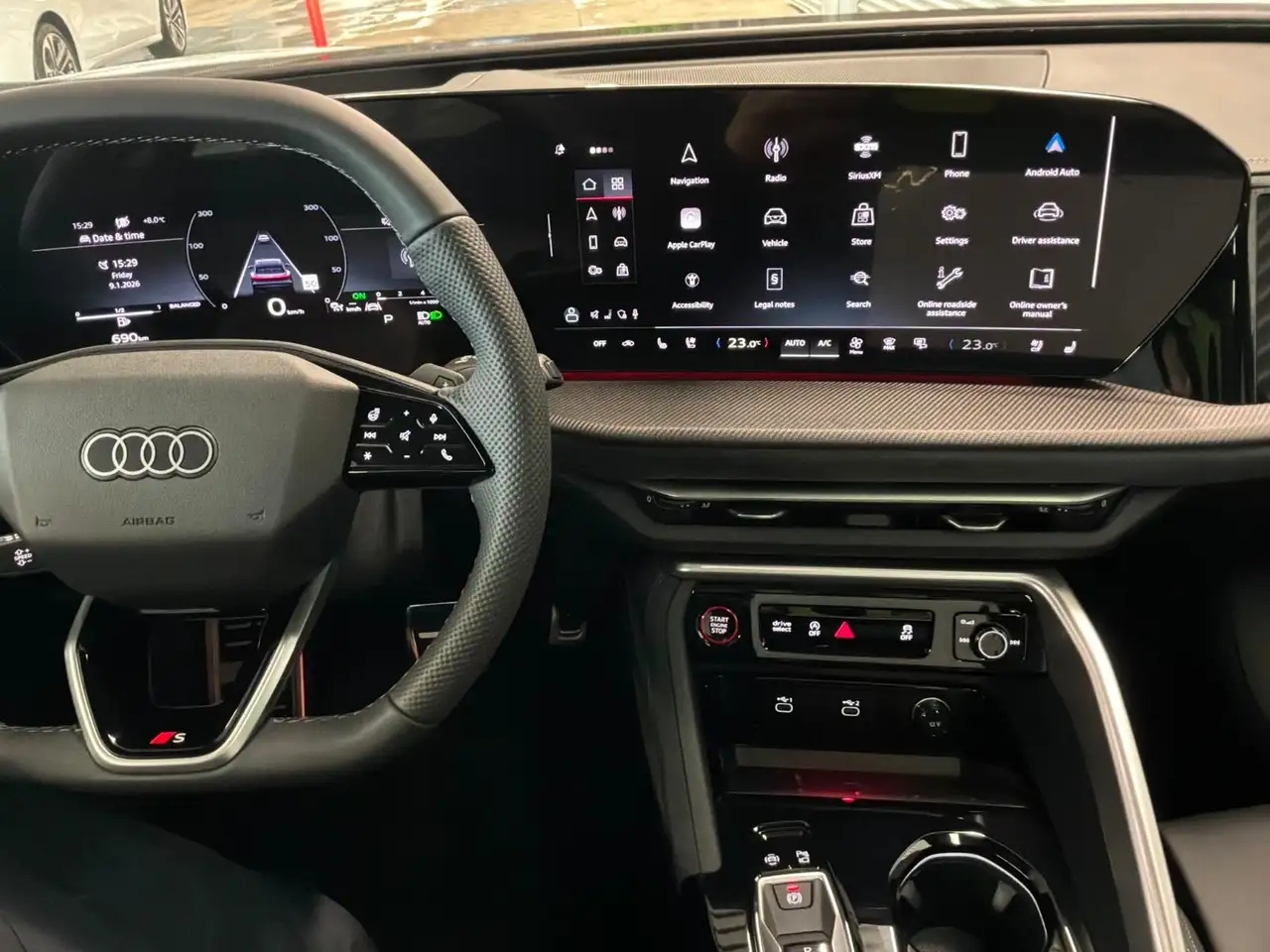 Audi SQ5 снимка Audi SQ5
