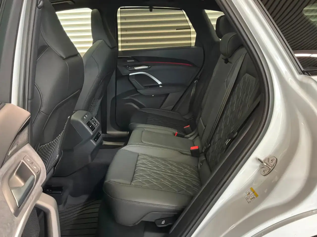 Audi SQ5 снимка Audi SQ5