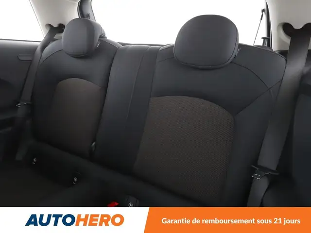 Mini Hatch view 14
