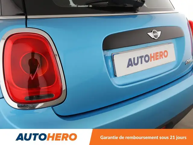 Mini Hatch view 26