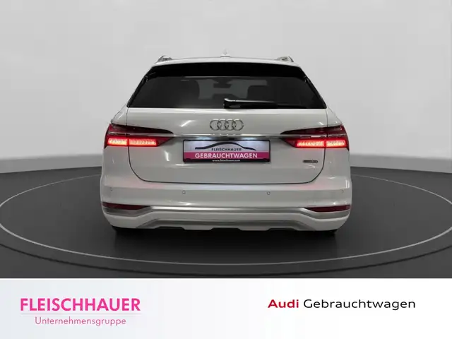 Audi A6 view 6