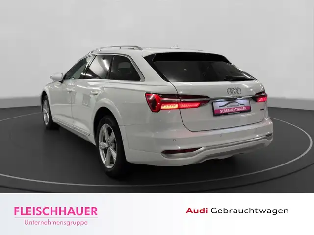 Audi A6 view 5