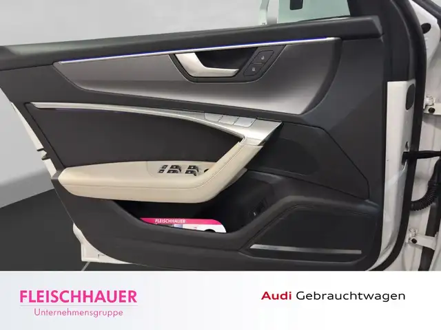 Audi A6 view 13
