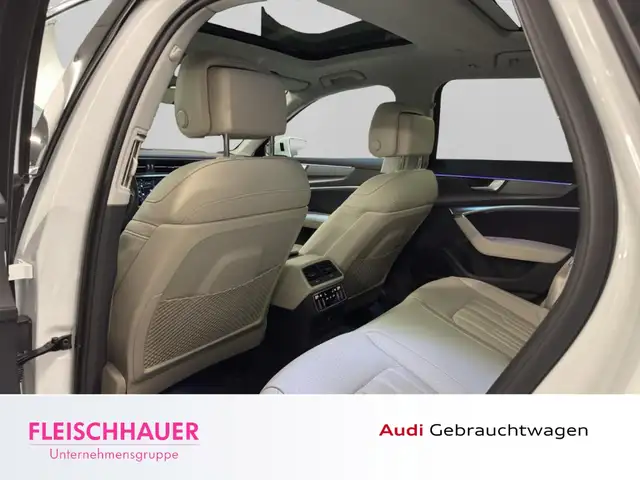 Audi A6 view 14