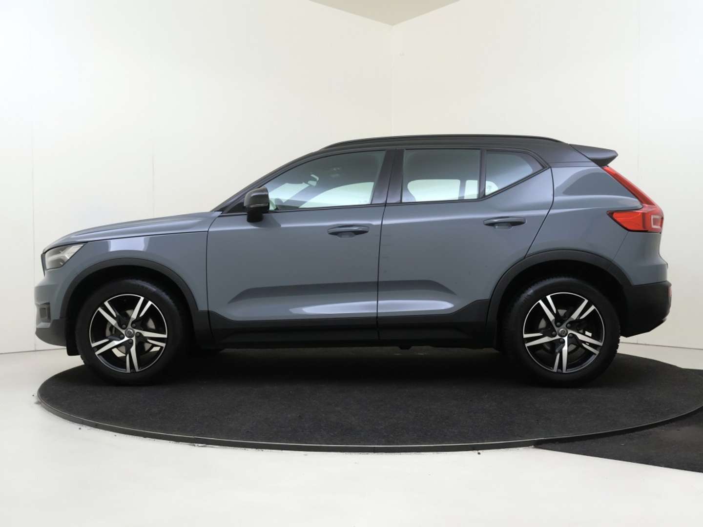 Volvo XC40 T3 R Design -  - Joinsteer - #1