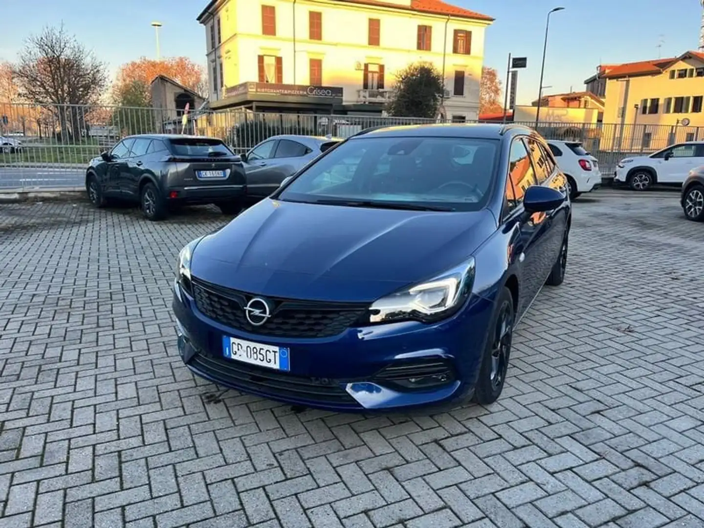 Opel Astra 1.5 CDTI 122 CV S&S Sports Tourer Ultimate Blu/Azzurro - 1