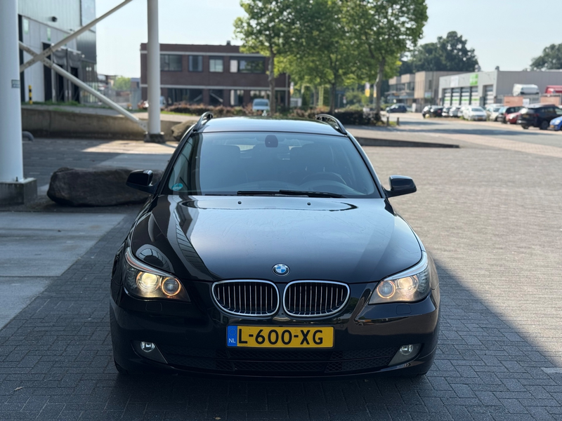 BMW 523 5-serie Touring 523i AUTOMAAT TOURING SOFTCLOSE/XE — photo 2