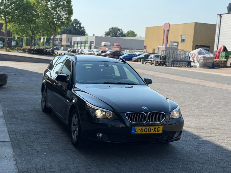 BMW 523 5-serie Touring 523i AUTOMAAT TOURING SOFTCLOSE/XE — photo 3