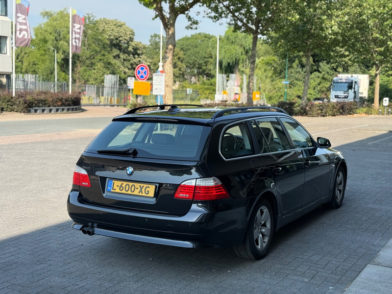 BMW 523 5-serie Touring 523i AUTOMAAT TOURING SOFTCLOSE/XE — photo 4