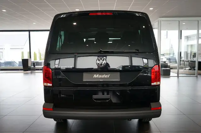 Volkswagen Caravelle view 7
