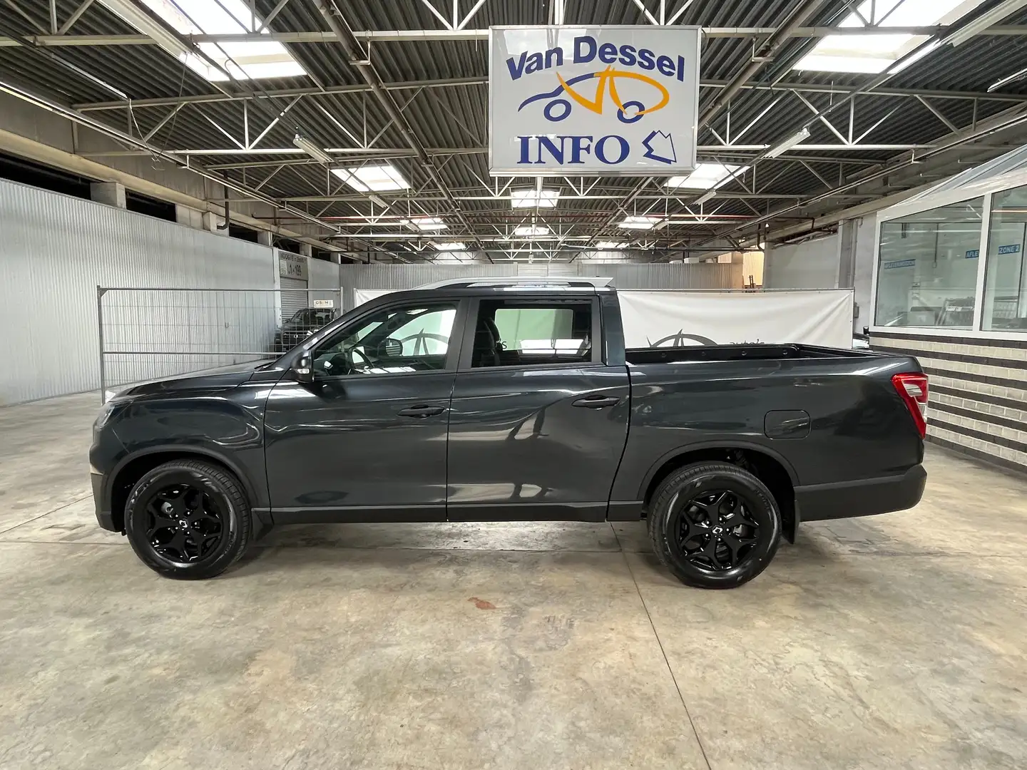 SsangYong Musso New Grand Musso Blackline New 0 KM MY2025! NP-32%! Grijs - 1