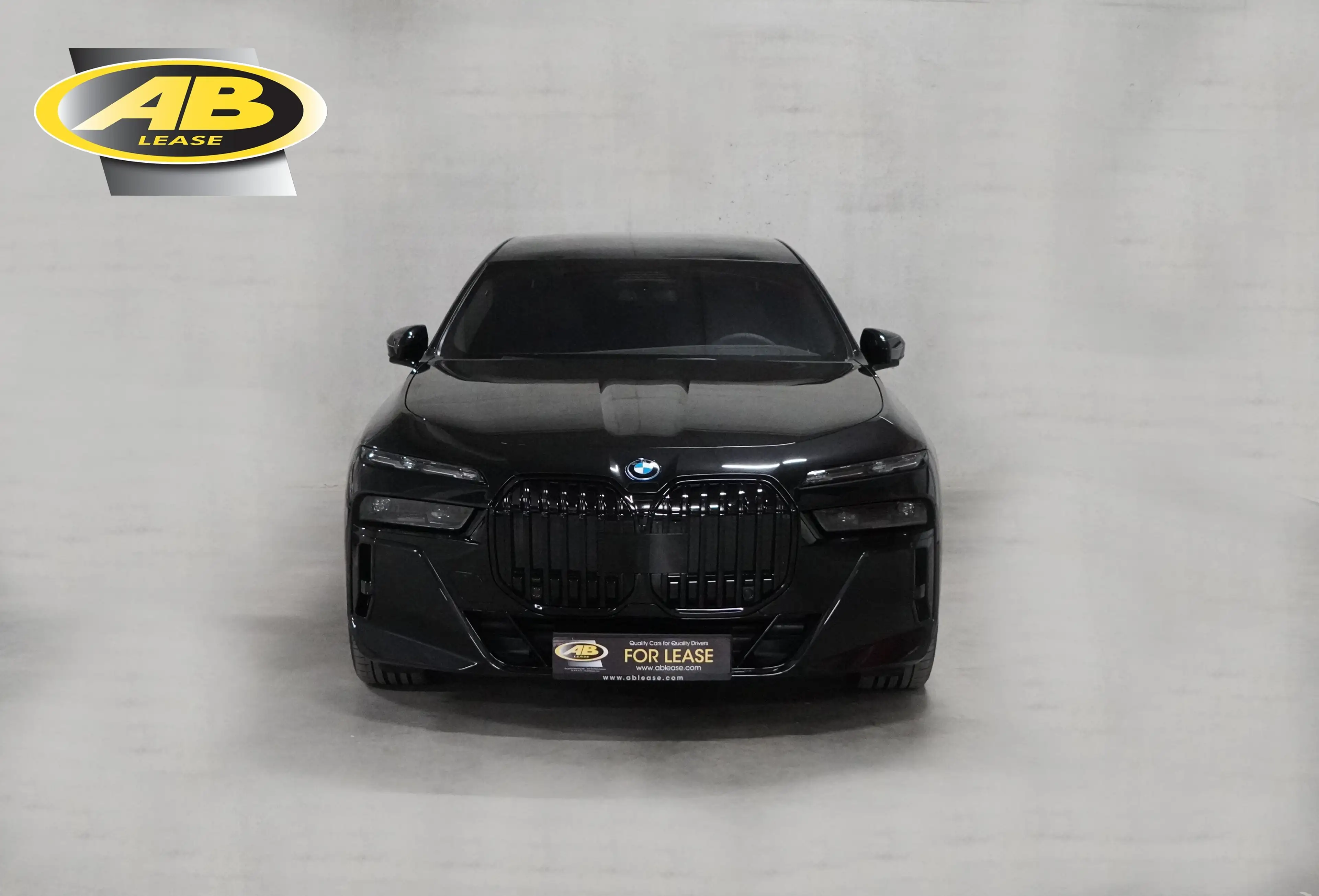 BMW i7 xDrive60 Fire Tv Amazon Bleu Led — photo 10