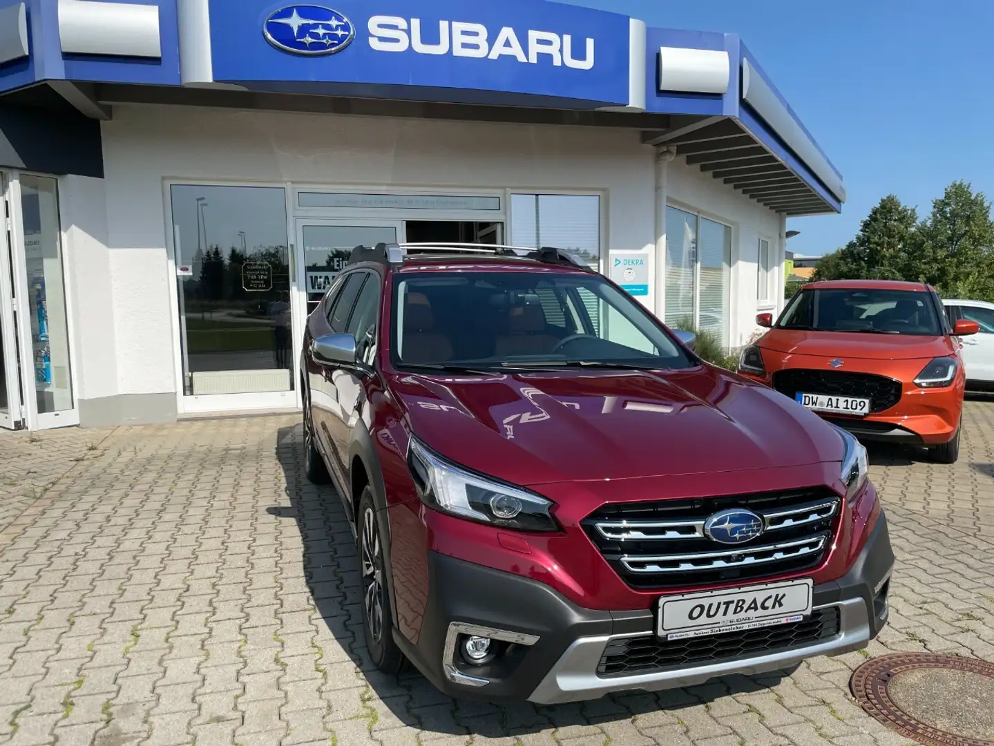 Subaru OUTBACK 2.5i AWD*Platinum*LED*DAB+*SHZ Rouge - 1