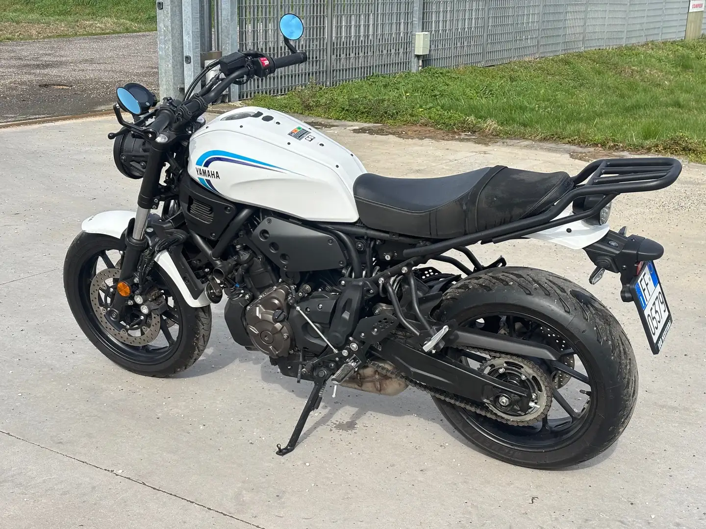 Yamaha XSR 700 ABS Blanc - 1