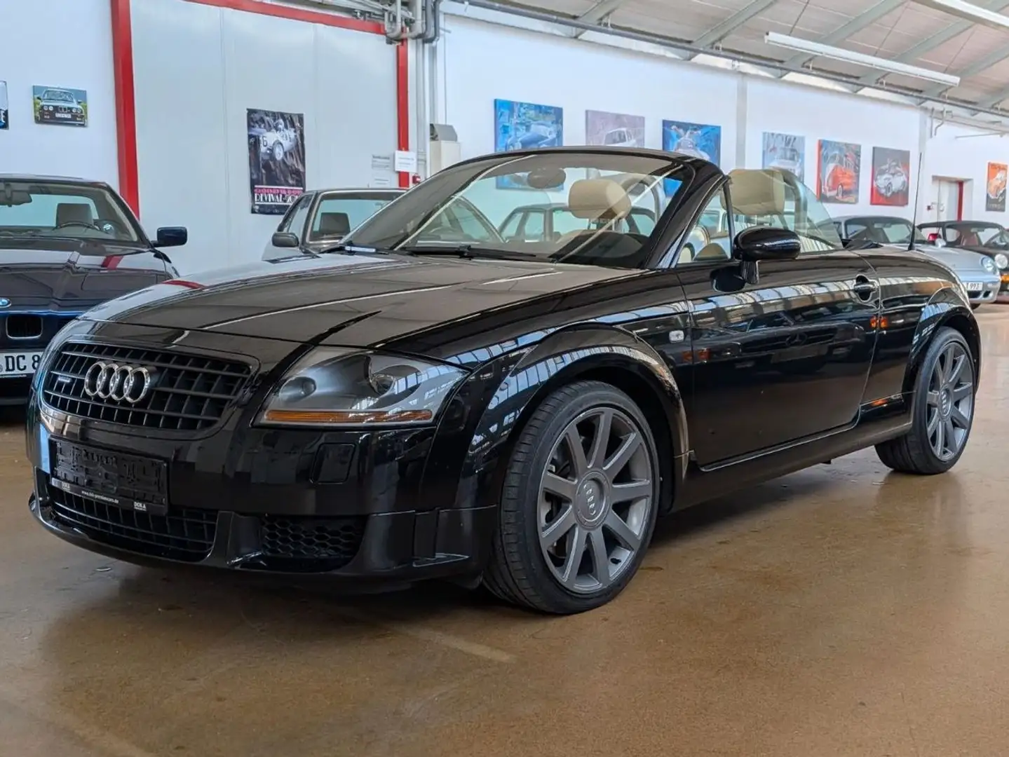 Audi TT Roadster 3.2 Quattro Schwarz - 1