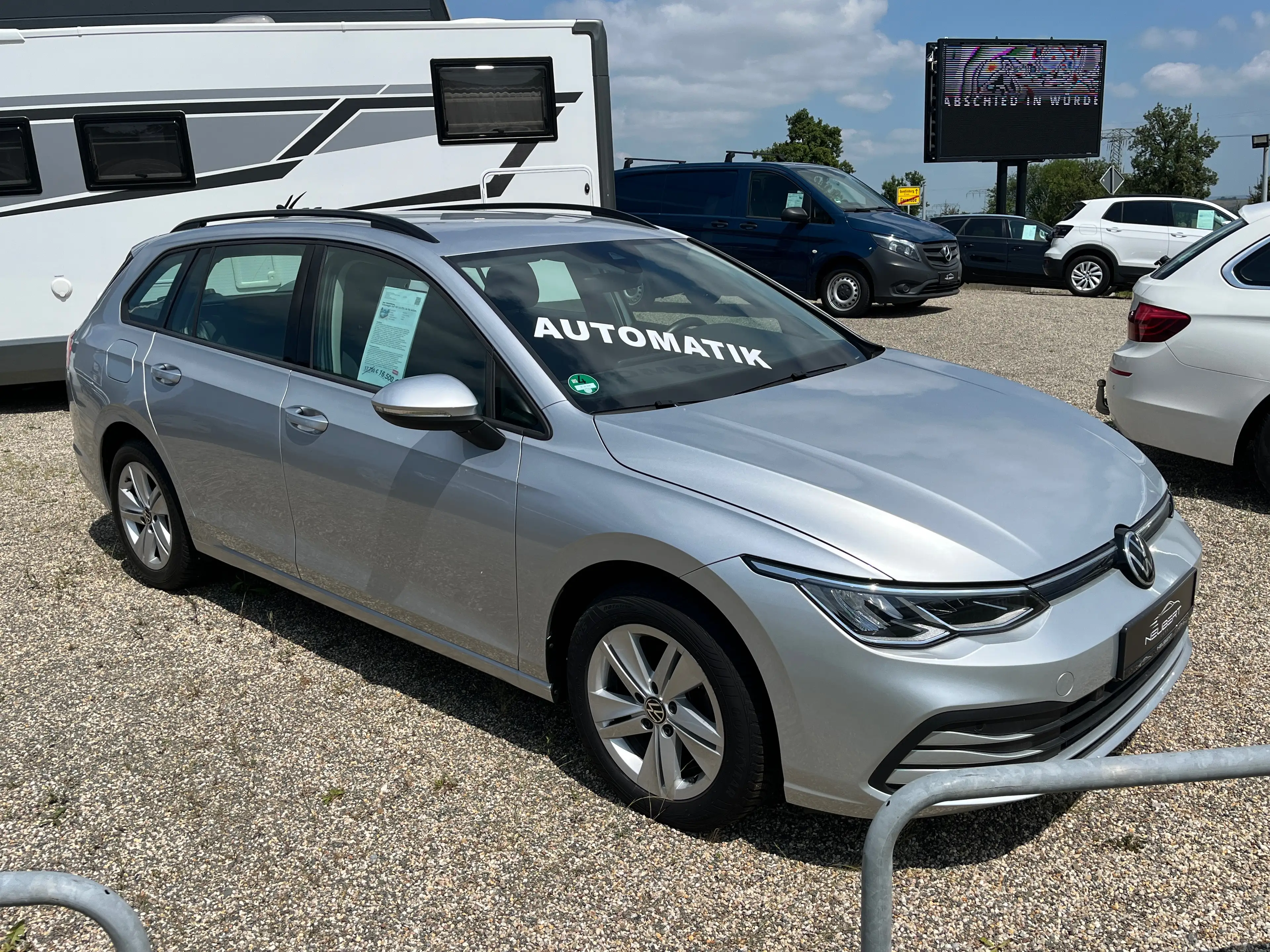Volkswagen Golf Variant Golf VIII Variant 1.0 eTSI OPF DSG Life — photo 4