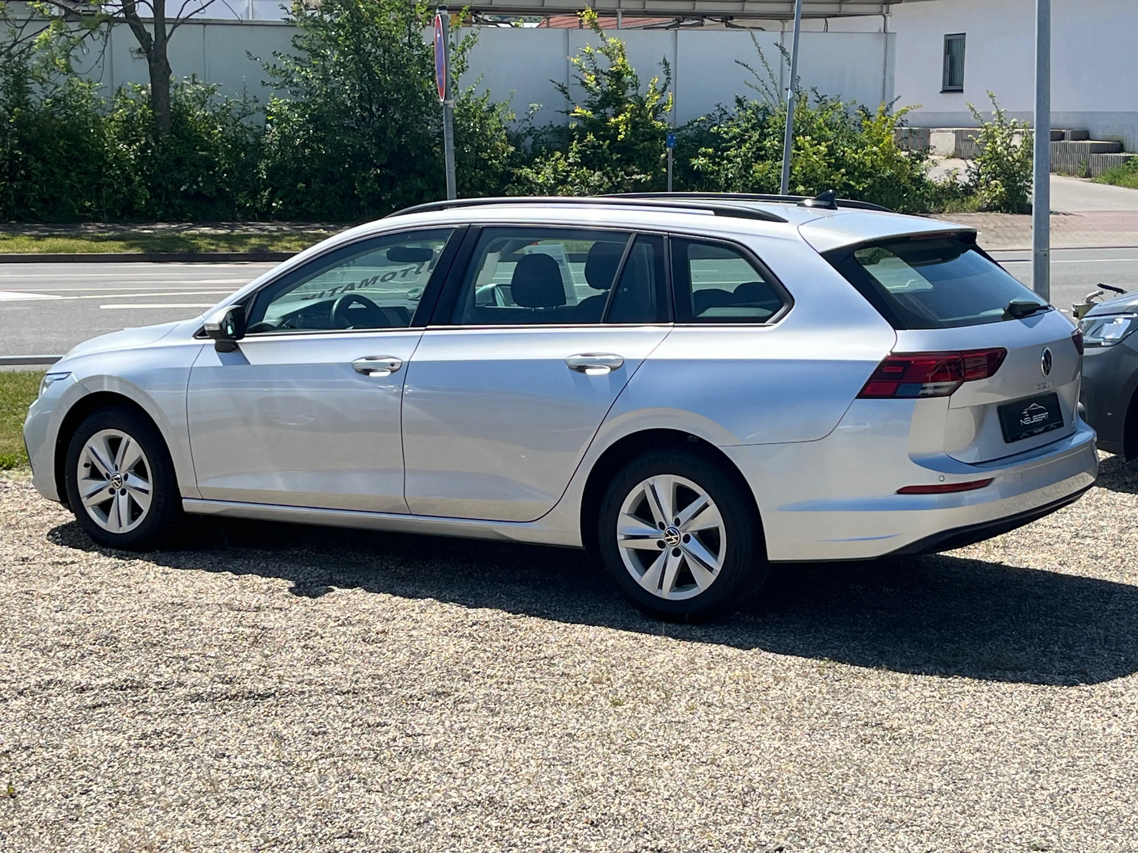 Volkswagen Golf Variant Golf VIII Variant 1.0 eTSI OPF DSG Life — photo 5