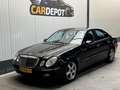 Mercedes-Benz E 200 K. Avantgarde Wordt geleverd met een Vol jaar APK crna - thumbnail 1