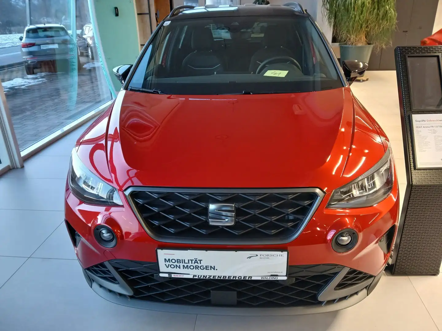 SEAT Arona FR 1.0 TSI DSG Rot - 2