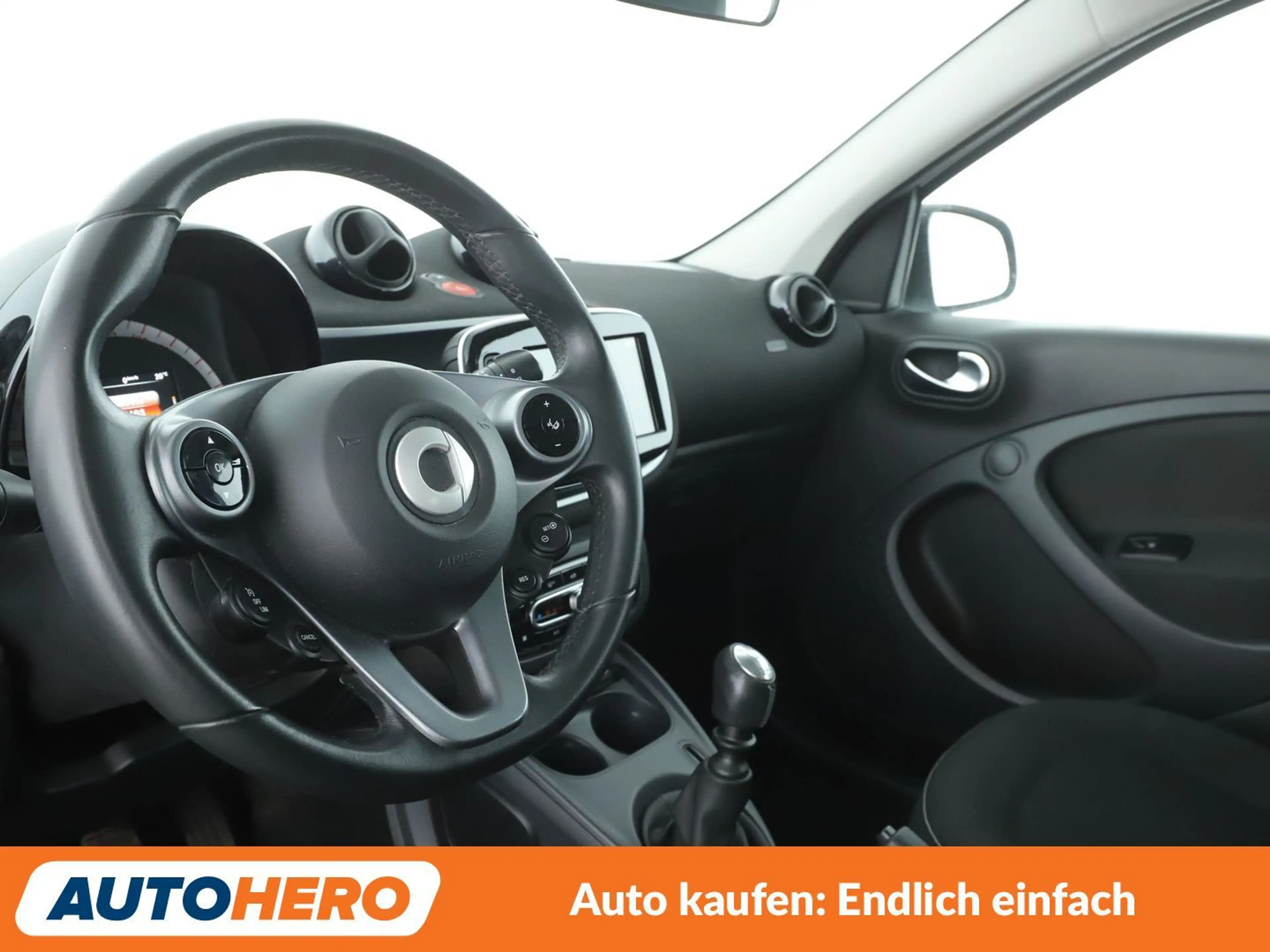 smart forFour 0.9 Turbo passion *NAVI*TEMPO*PANO*PDC*SHZ* — photo 11