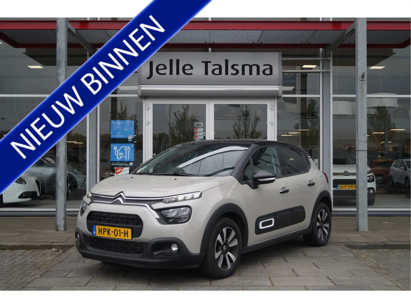 Citroen C3 1.2 PureTech Max | Navigatie | Achteruitrijcamera Gris - 1