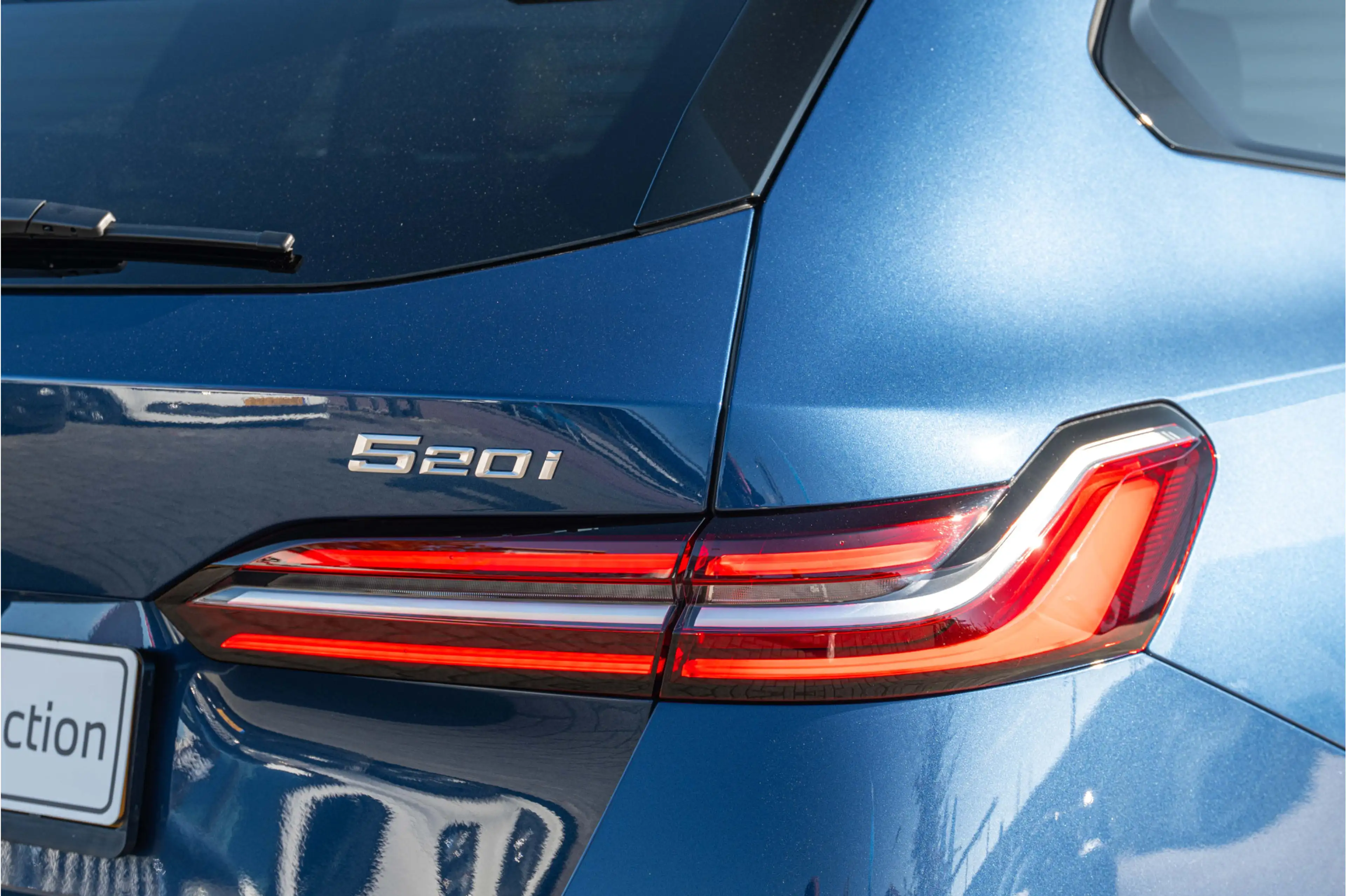 BMW 520 5 Serie Touring 520i M Sport Automaat / Trekhaak / — photo 13