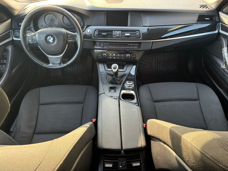BMW 523 5 Limousine 523 i*2.HD*TüvNeu*Navi* — photo 12