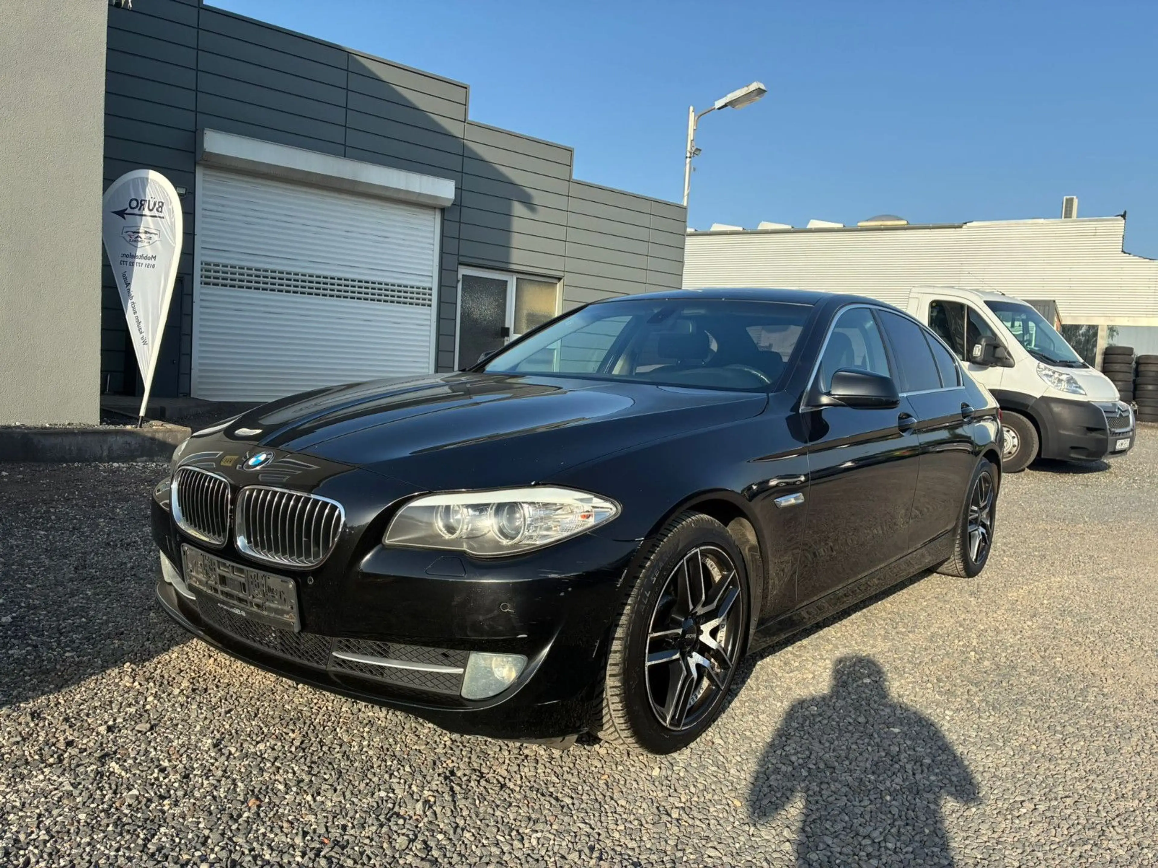BMW 523 5 Limousine 523 i*2.HD*TüvNeu*Navi* — photo 2