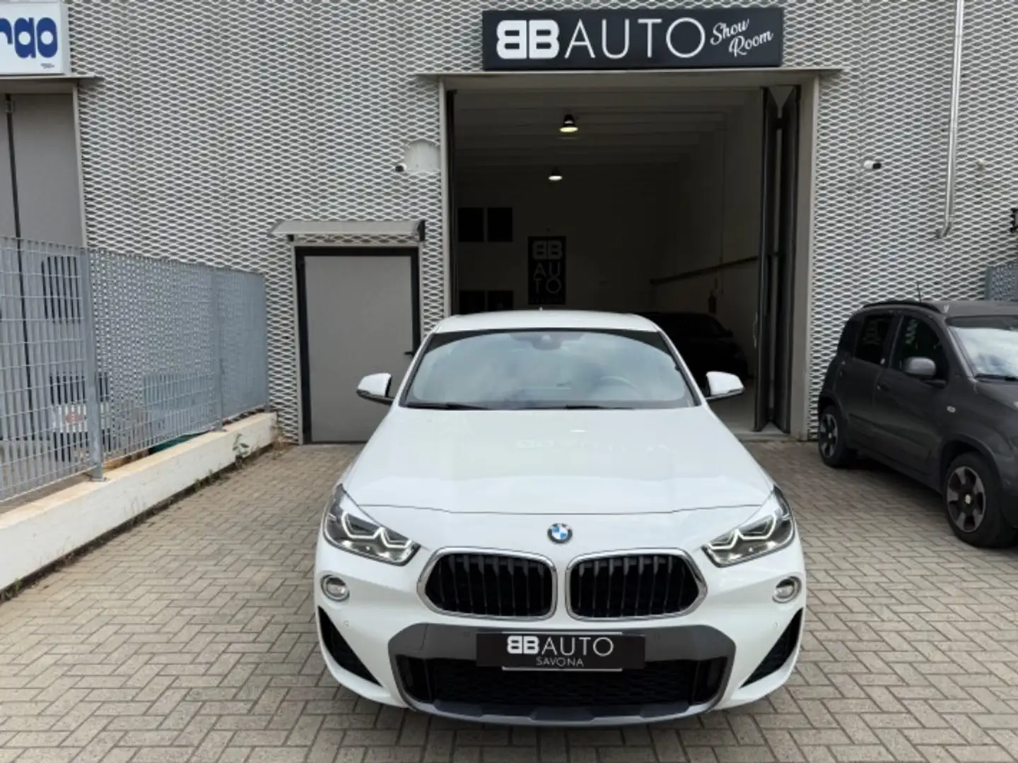BMW X2 xDrive18d Msport GUSCI HEAD UP CERCHI 20'' Bianco - 1