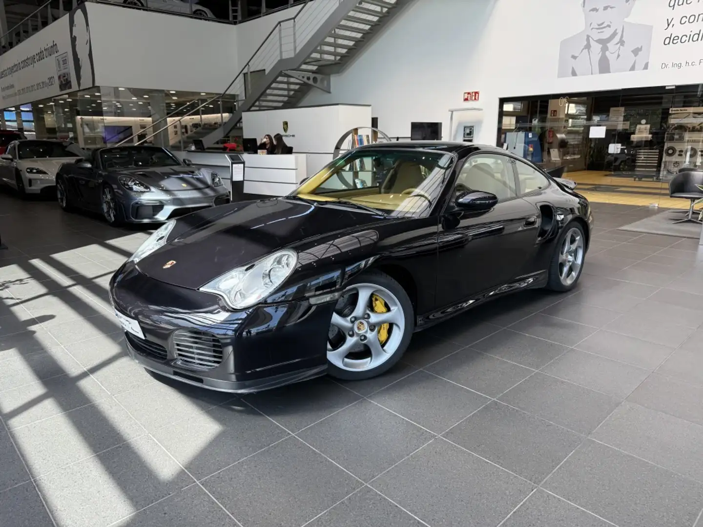Porsche 996 Turbo S Coupé crna - 1