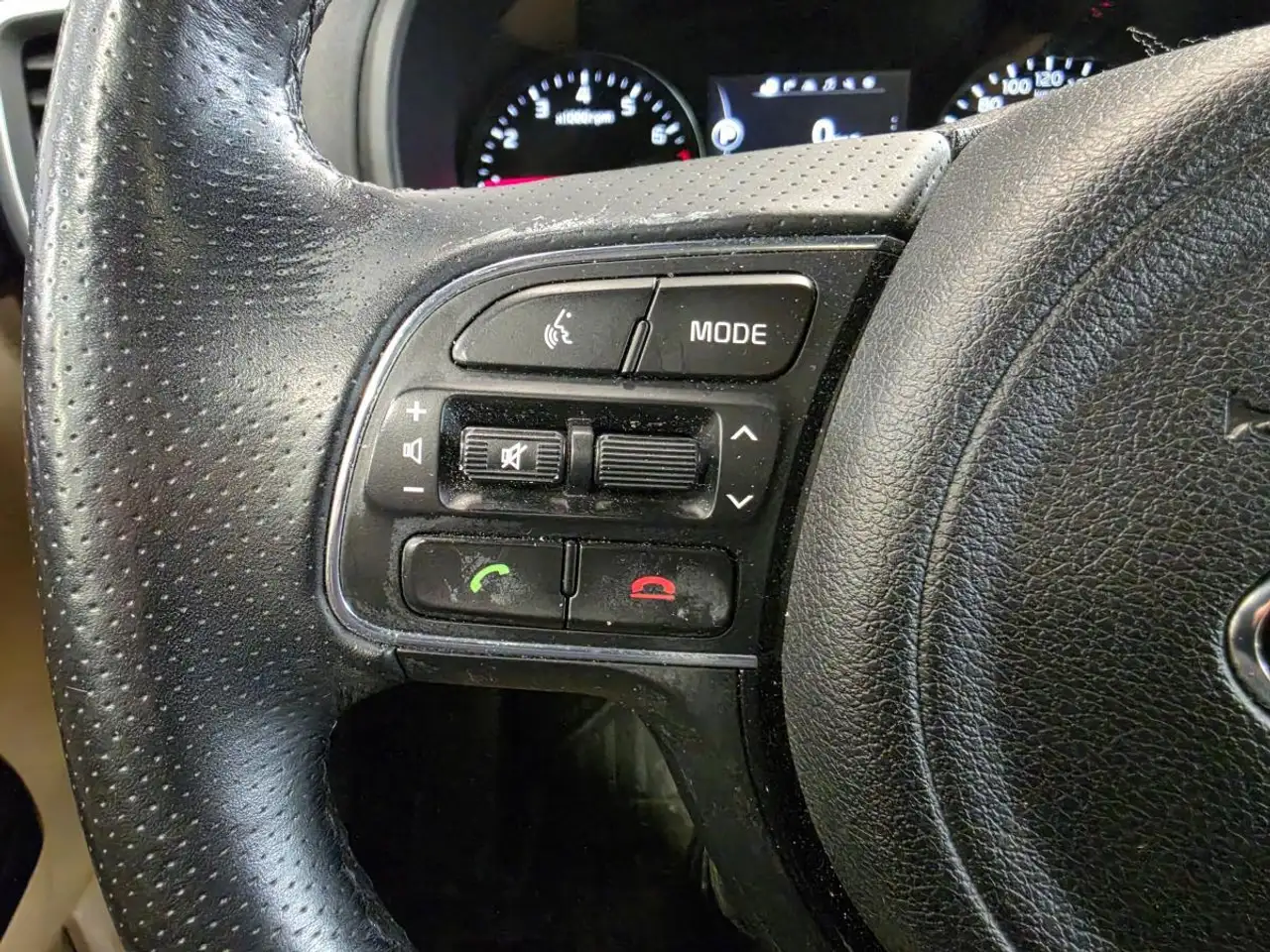 Kia Sportage снимка Kia Sportage