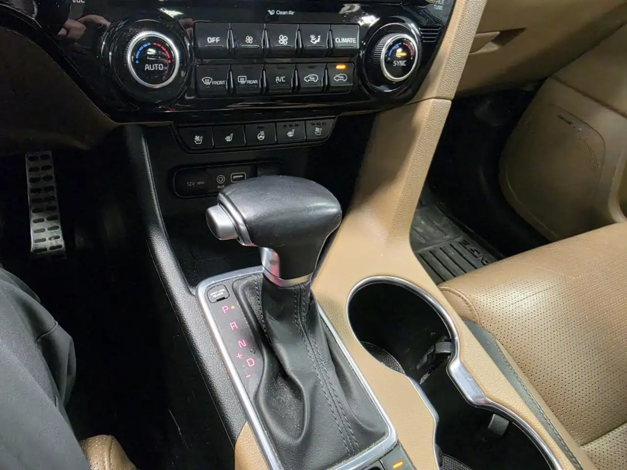 Kia Sportage снимка Kia Sportage