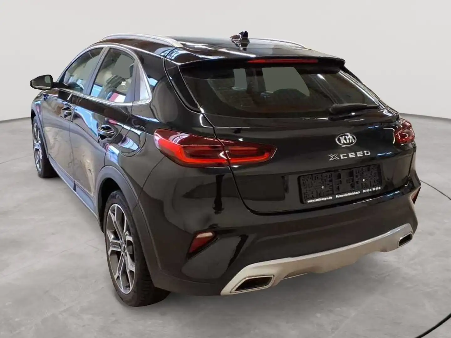 Kia XCeed 1.6 CRDi Eco-Dynamics+(48V Mild-Hybrid) DCT7 Schwarz - 2