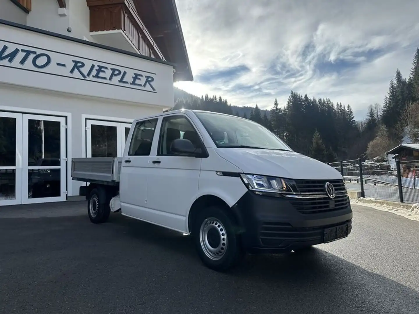 Volkswagen Sonstige T6.1 DOKA 2,0 TDI LR 4MOTION Anhängerkupplung Weiß - 2