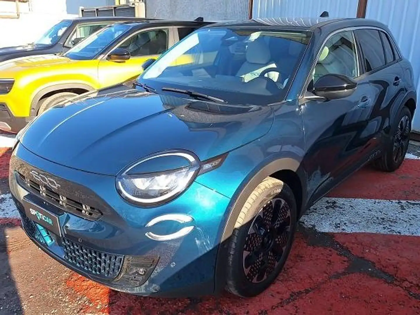Fiat 600 600 IV 2023 1.2 hybrid La Prima II 110cv auto Verde - 1