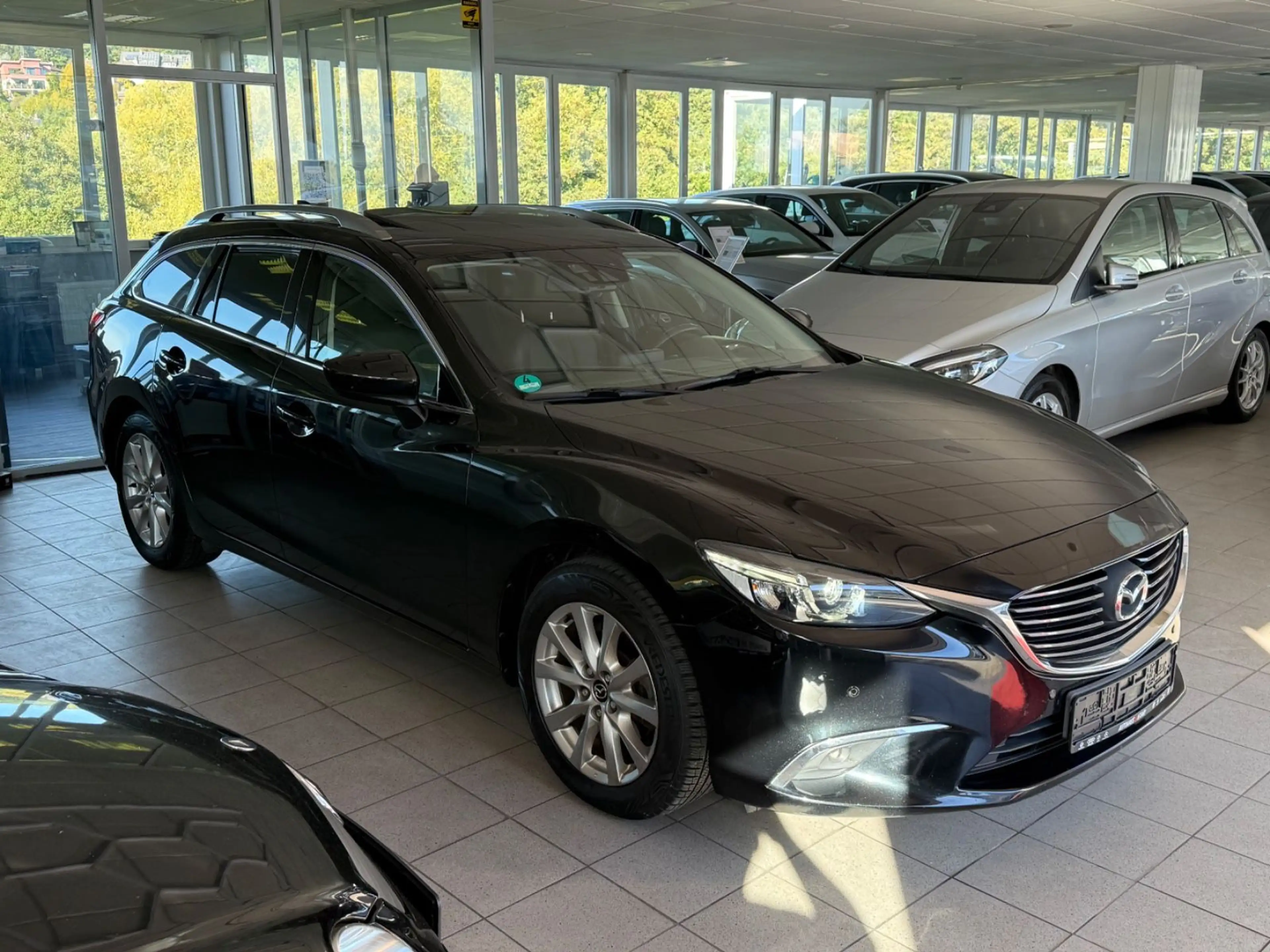 Mazda 6 Kombi 2.2 Sports-Line 4x4 Navi Leder Bose Navi — photo 3