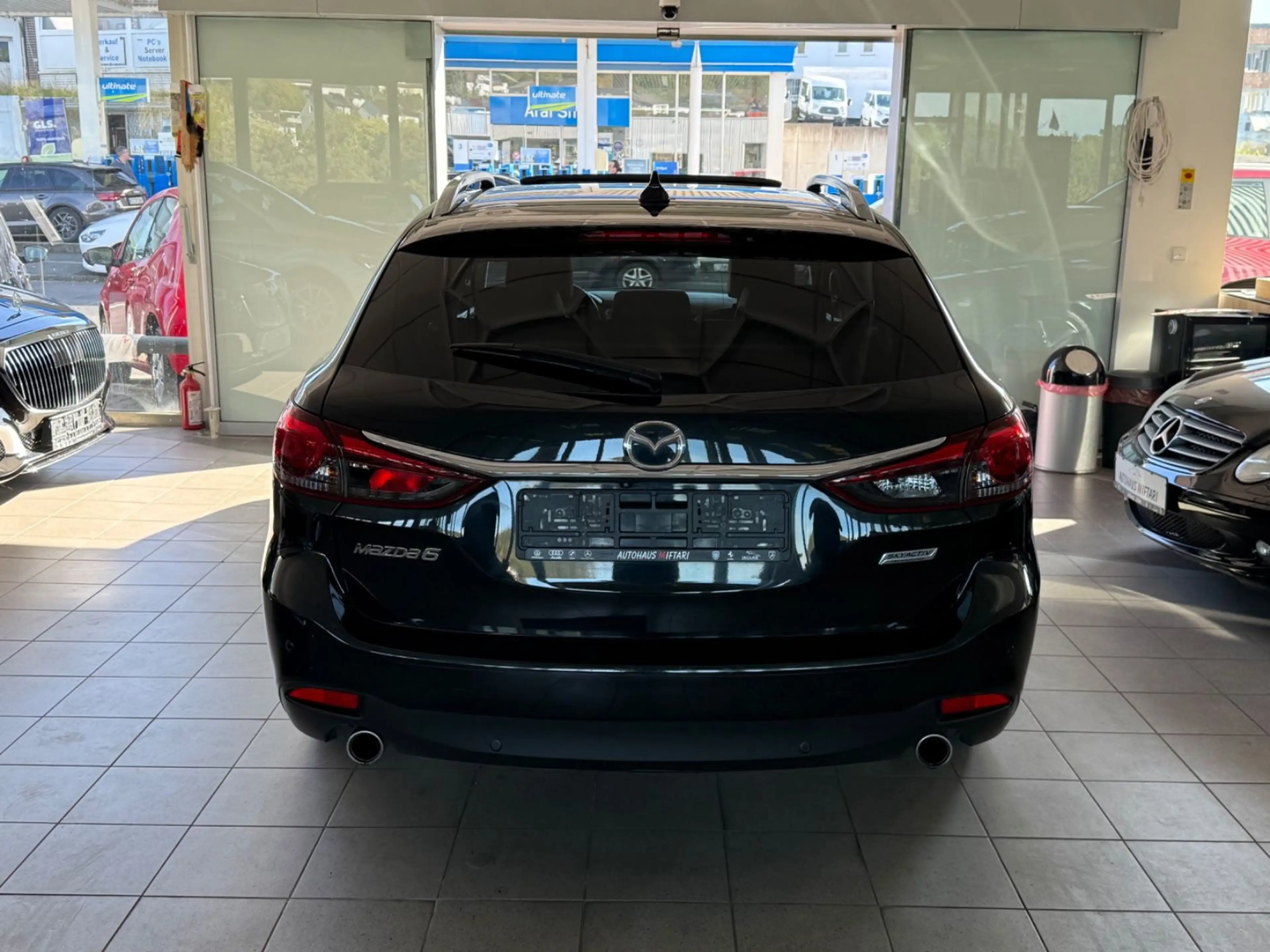 Mazda 6 Kombi 2.2 Sports-Line 4x4 Navi Leder Bose Navi — photo 7