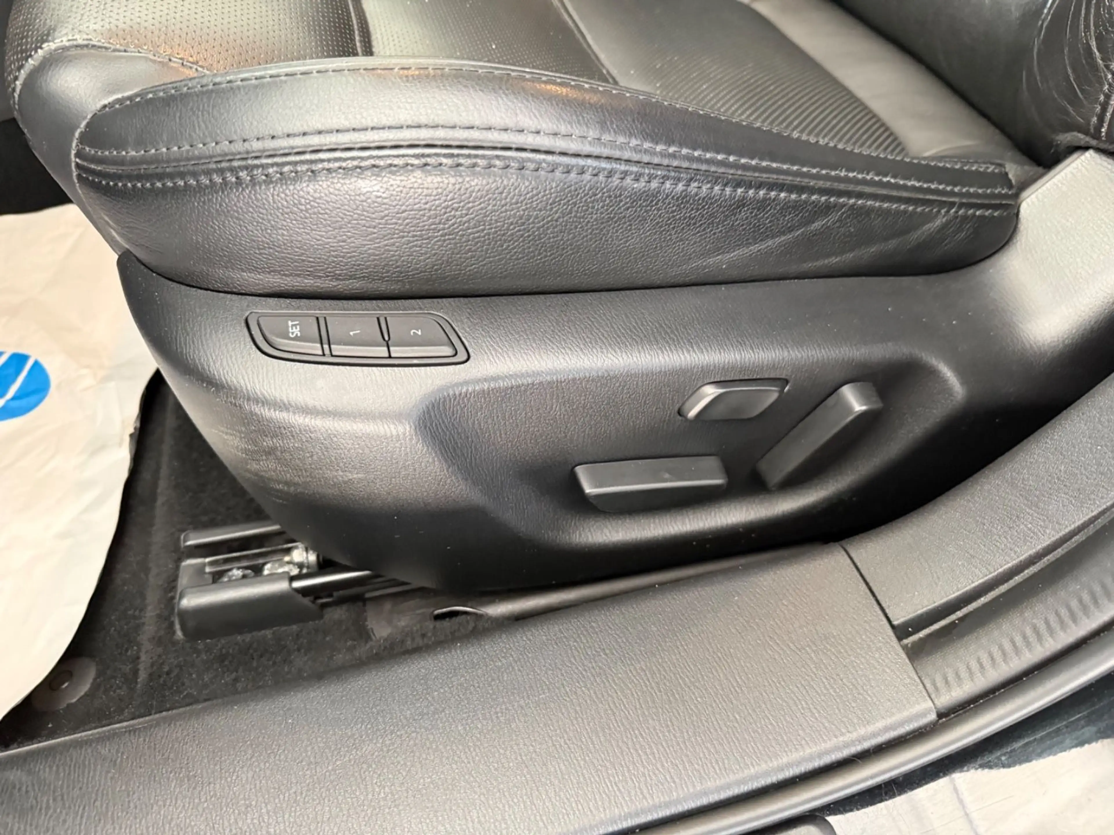 Mazda 6 Kombi 2.2 Sports-Line 4x4 Navi Leder Bose Navi — photo 13