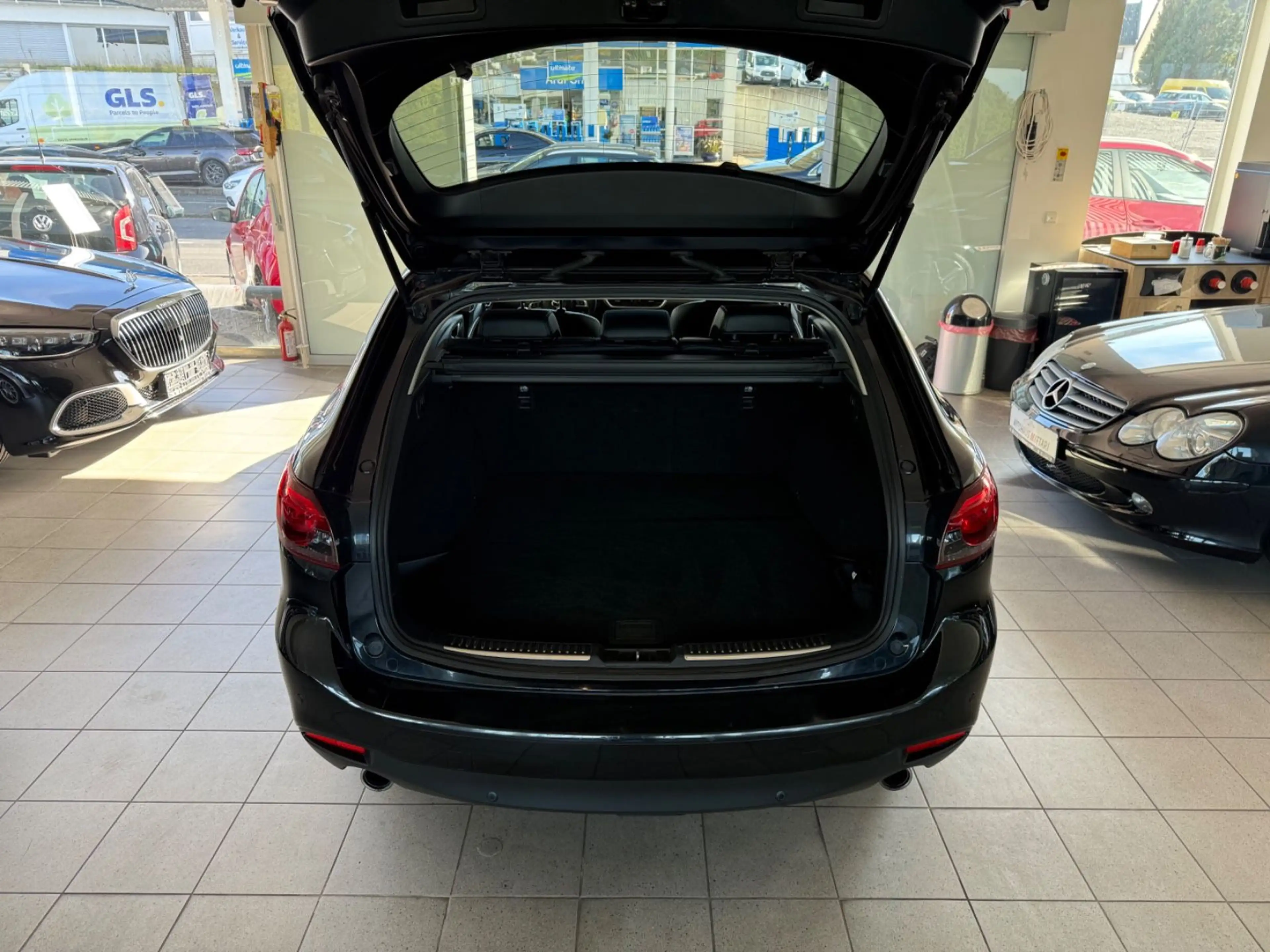 Mazda 6 Kombi 2.2 Sports-Line 4x4 Navi Leder Bose Navi — photo 8