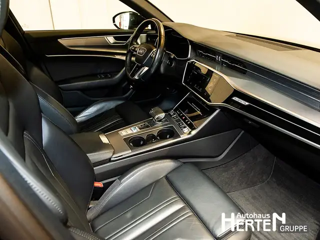 Audi A6 view 6