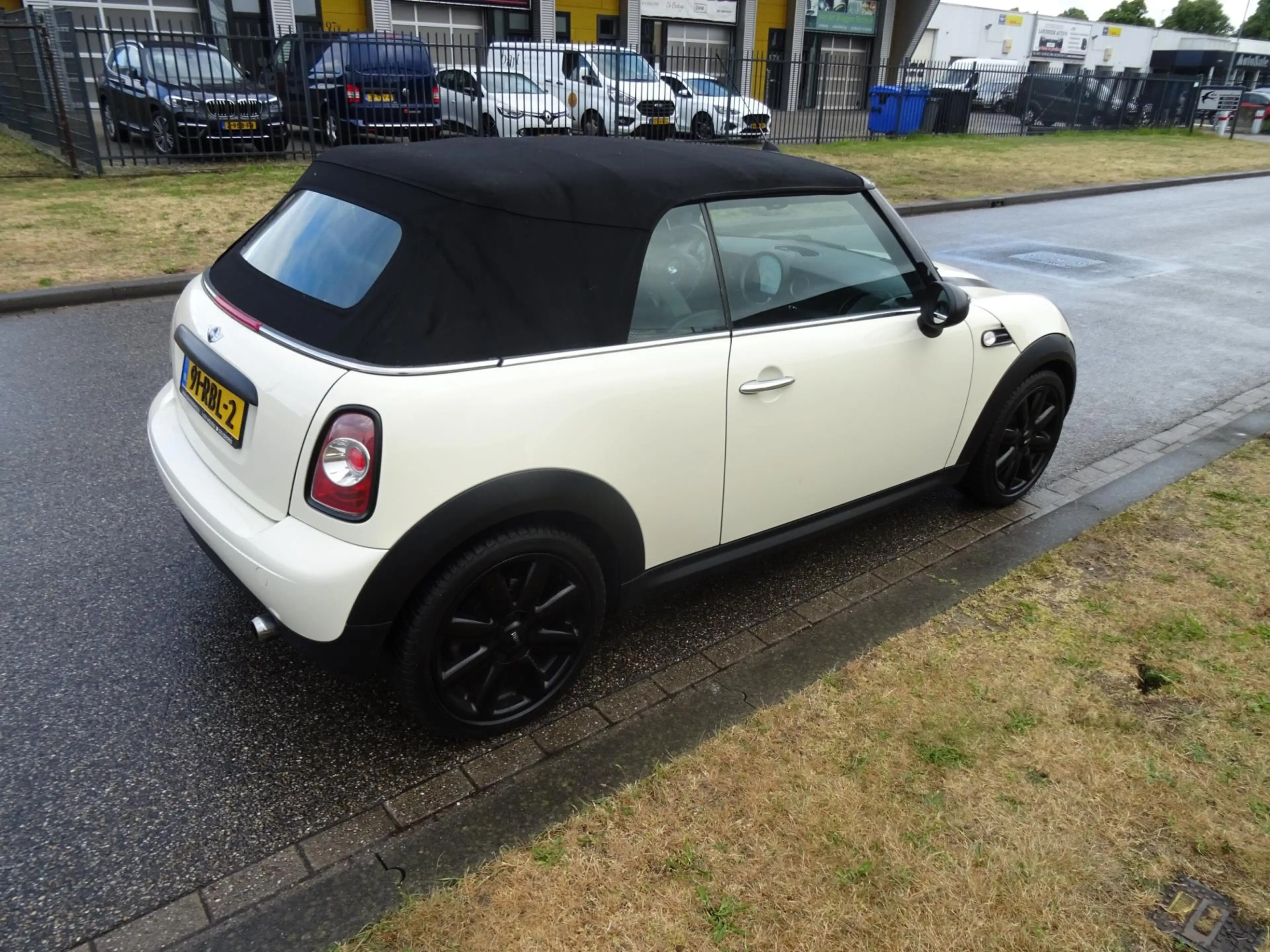 MINI One Cabrio Mini 1.6 Salt — photo 5