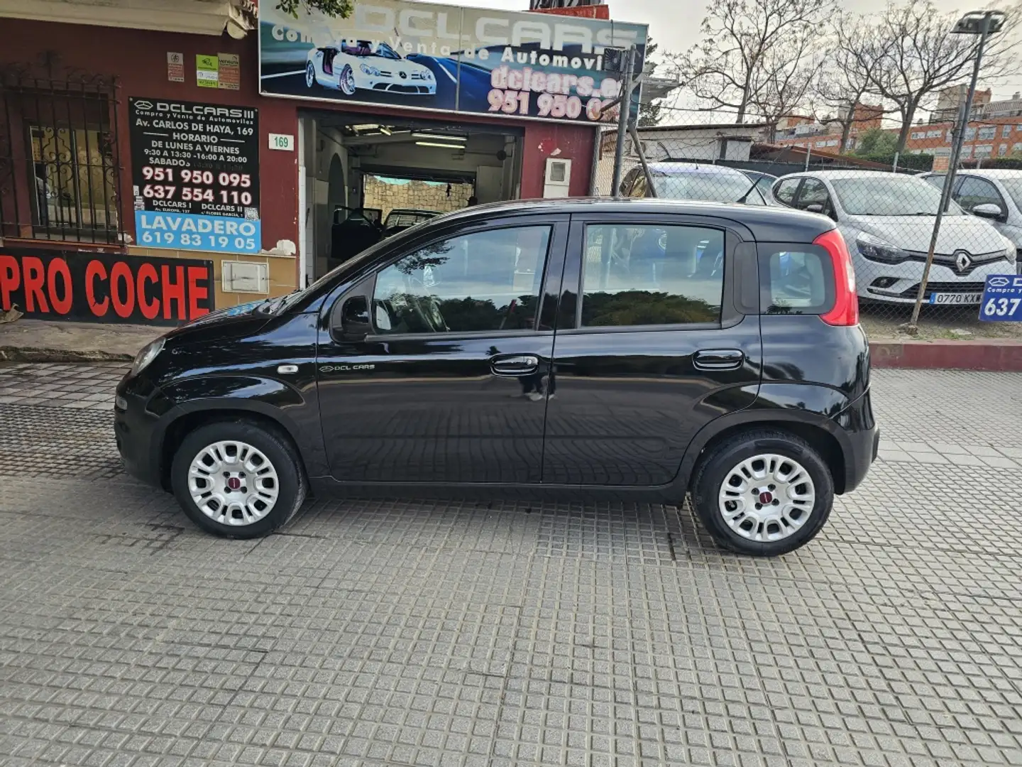 Fiat Panda 1.2 Easy Zwart - 1
