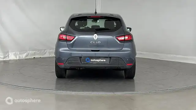 Renault Clio view 6