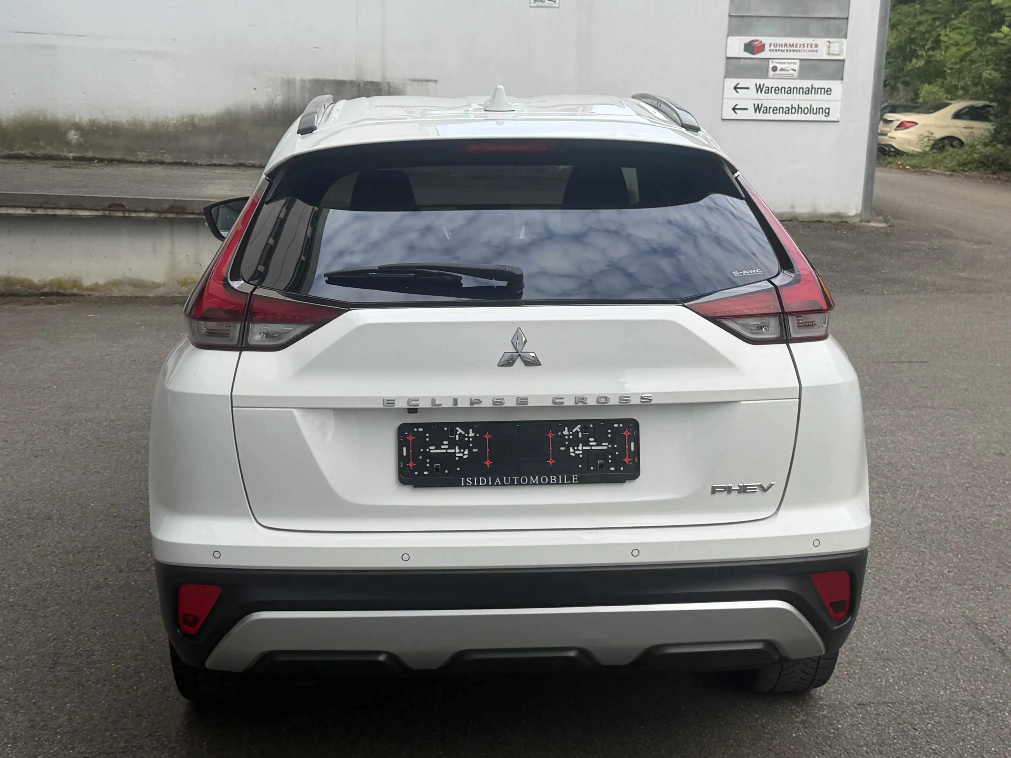 Mitsubishi Eclipse Cross Plus Hybrid 4WD LED Navi RüKamera — photo 5