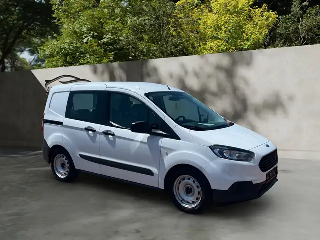 Ford Transit Courier /1.Hand/2xSchiebetür/Klima