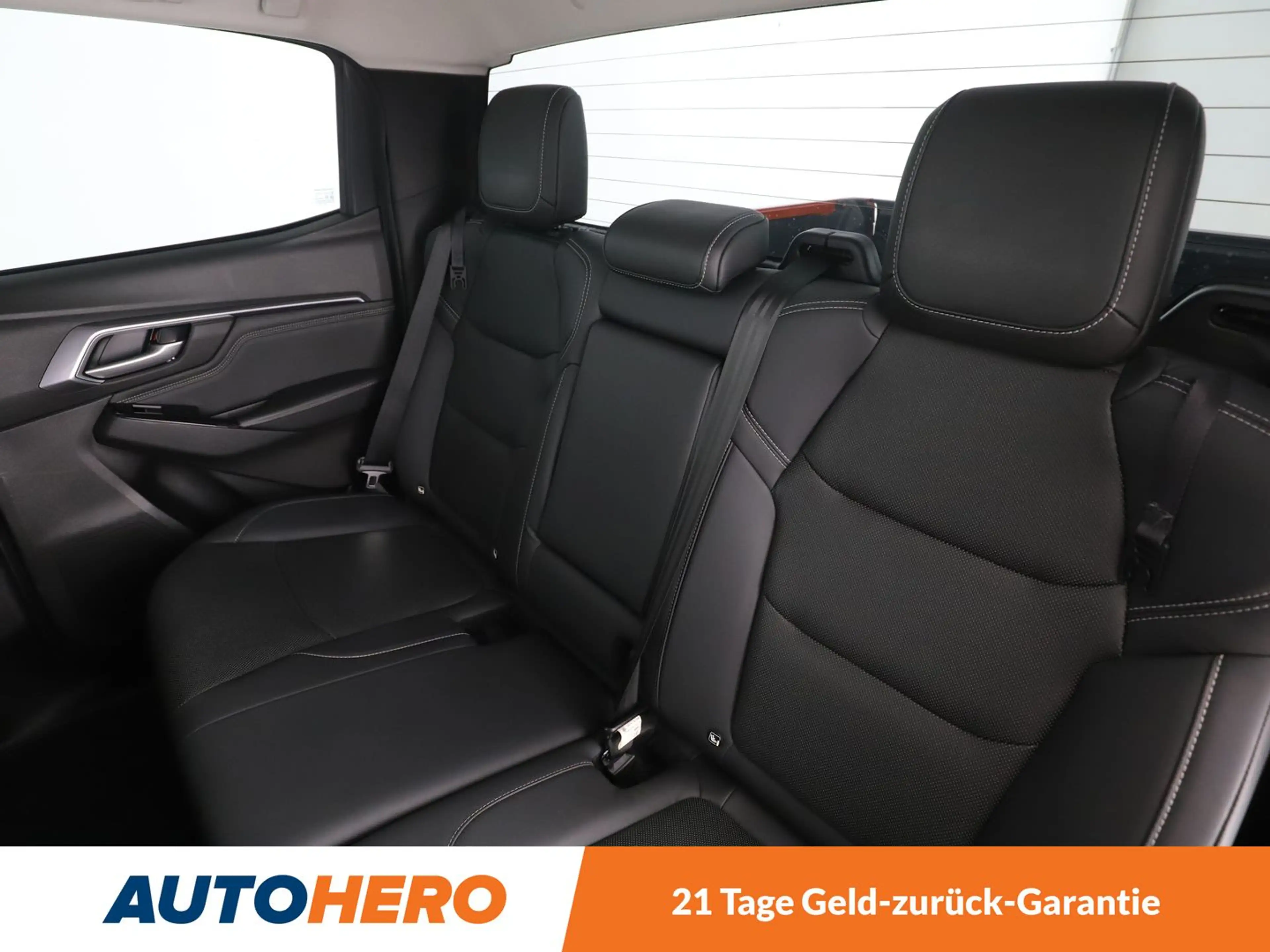 Isuzu D-Max 1.9 Turbodiesel Double Cab 4WD LSE — photo 14